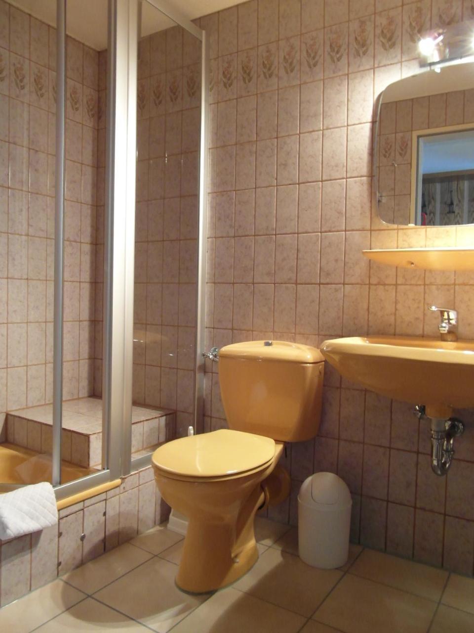 Altstadt Hotel كوتشيم المظهر الخارجي الصورة